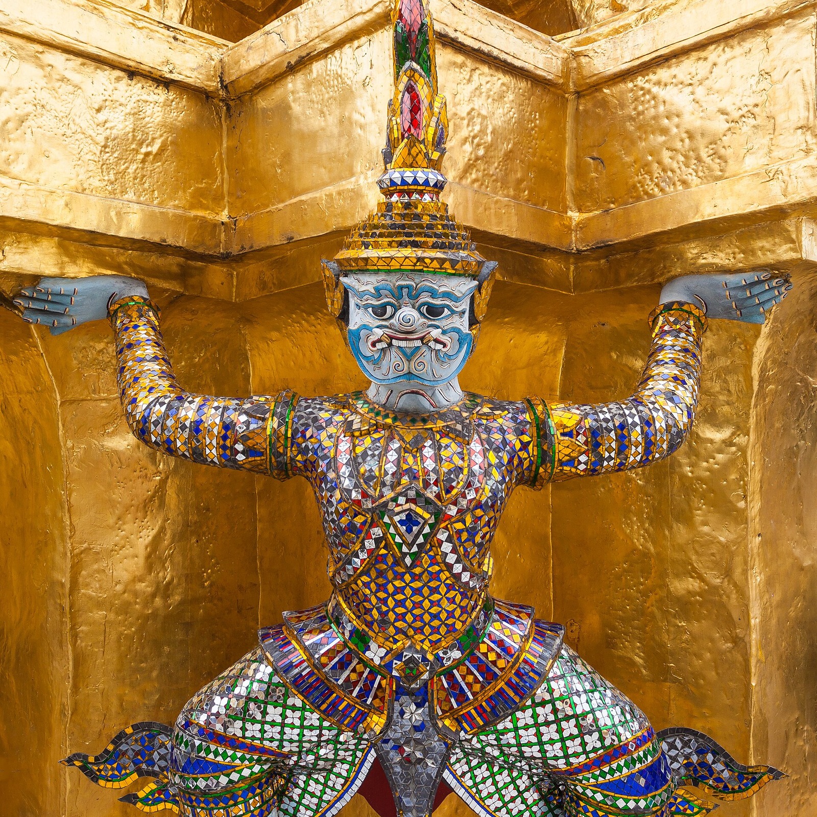 Real daytime photograph of an ornate Bangkok temple in Thailand