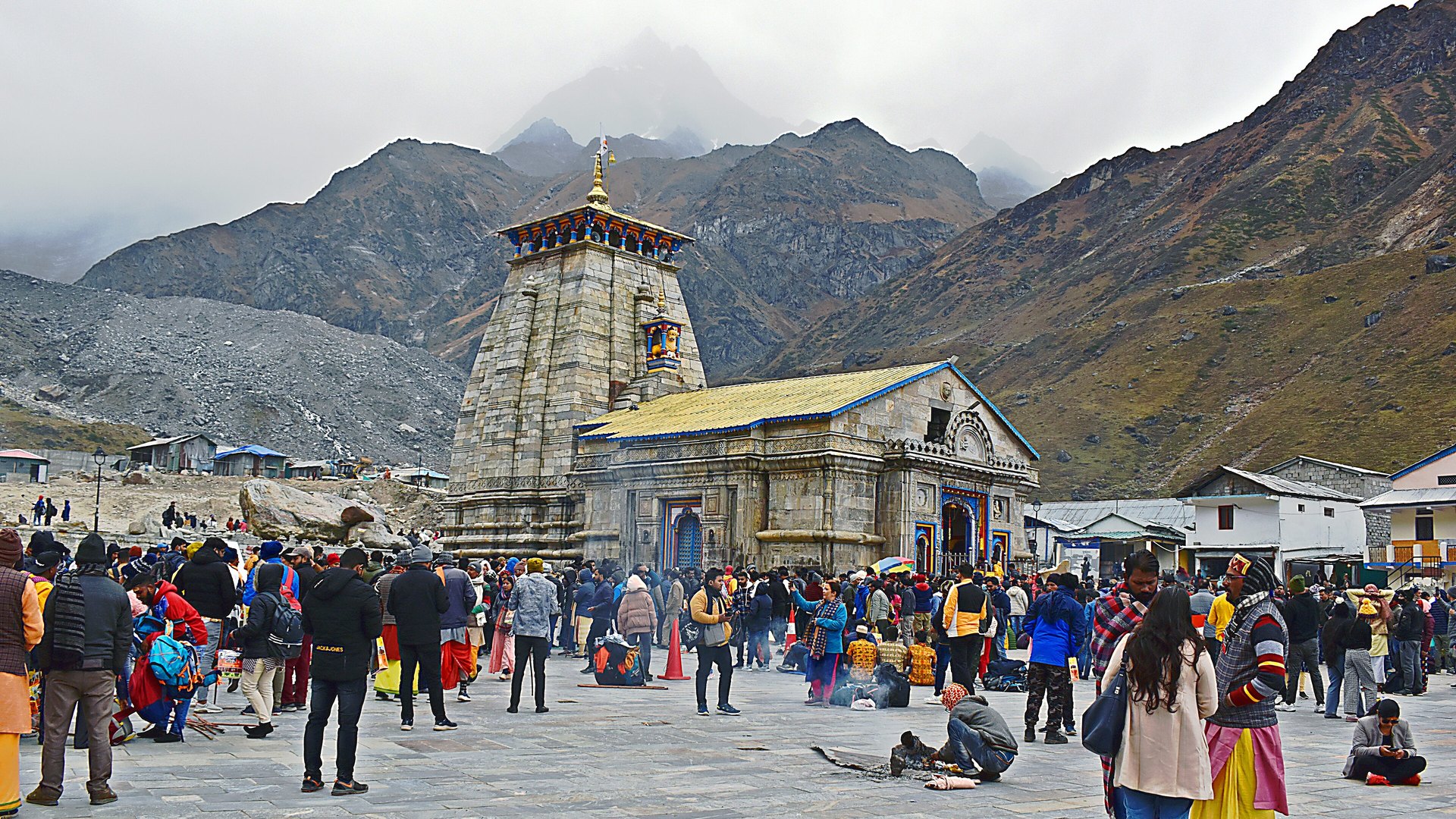 Kedarnath temple in the Himalayas at dawn