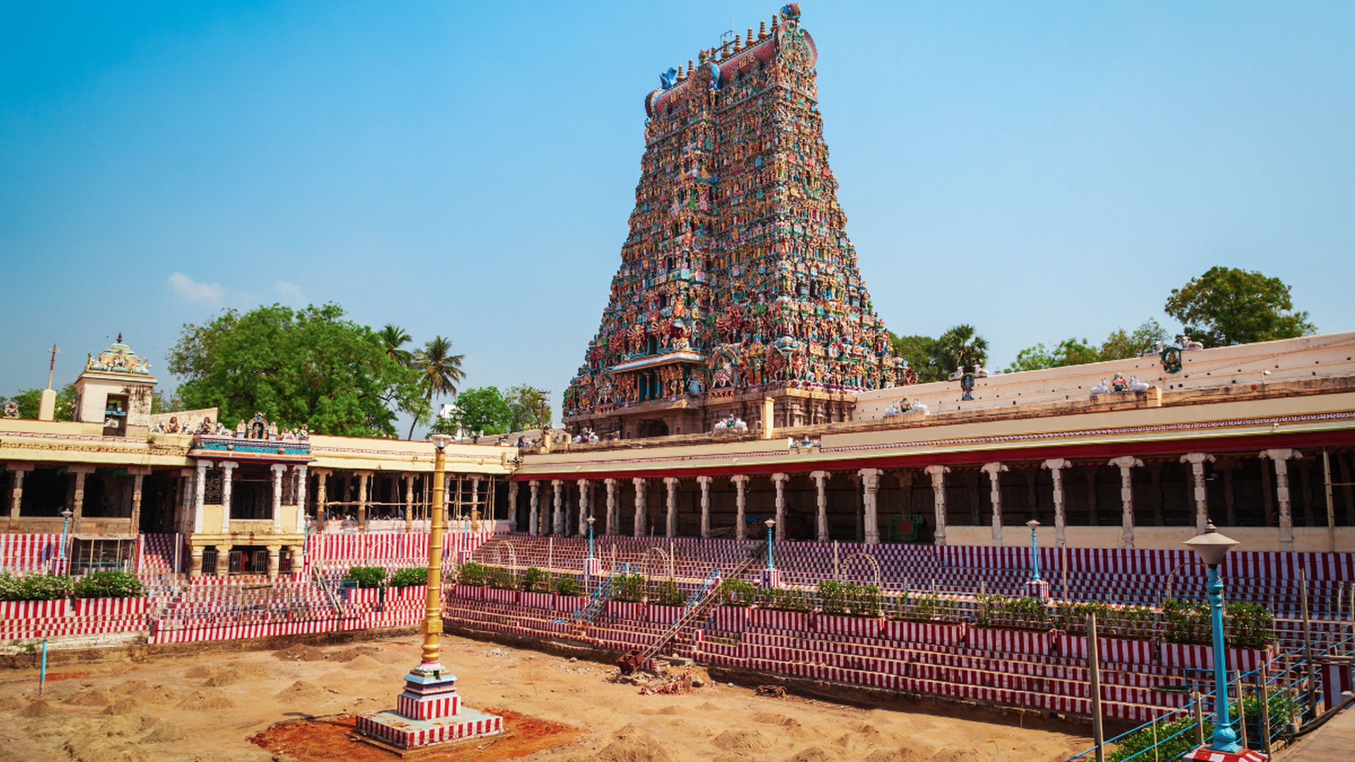 Meenakshi Amman temple gopuram in Madurai